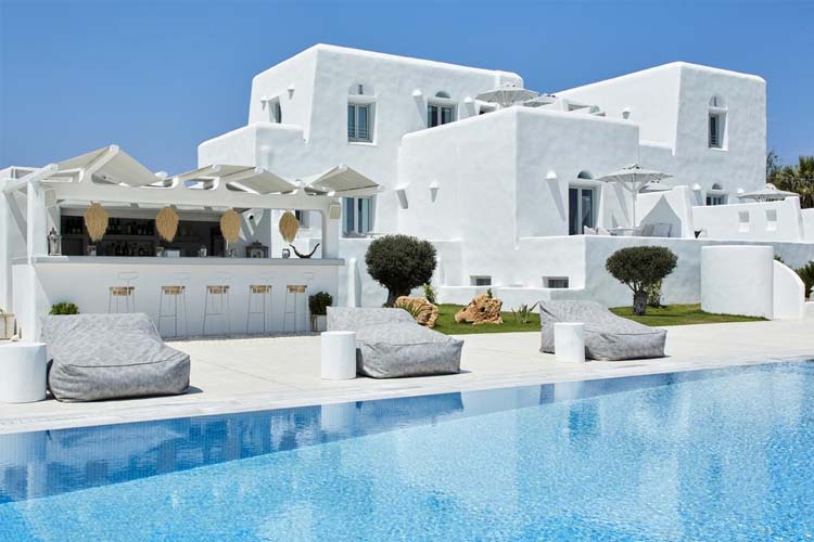 White Dunes Luxury Suites a boutique hotel in Paros