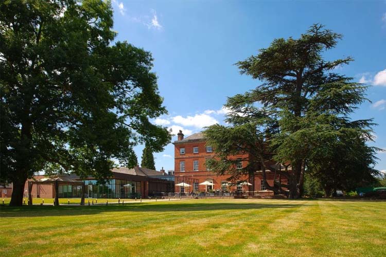 Winstanley House, a boutique hotel in Leicestershire