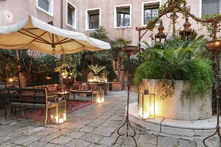 Hotel Metropole Venezia, a boutique hotel in Venice