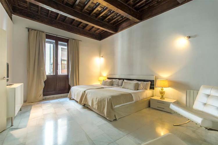 Elvira Suites, a boutique hotel in Granada