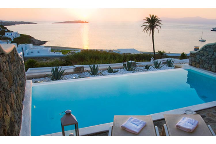 Bill & Coo All Suites Hotel, a boutique hotel in Mykonos