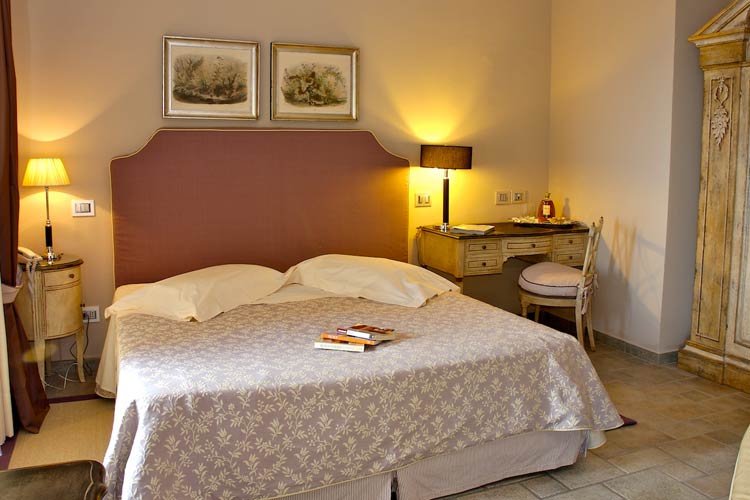 Hotel Villa Carlotta, a boutique hotel in Taormina