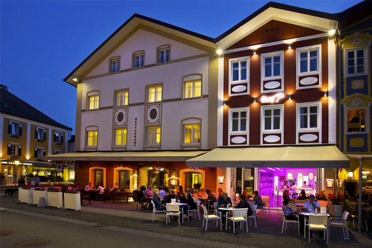Iris Porsche Hotel & Restaurant, a boutique hotel in Austria - Page