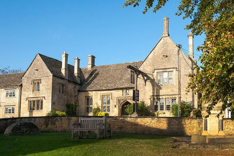 Small Luxury Hotels and Boutique Hotels in Oxfordshire - Page 1