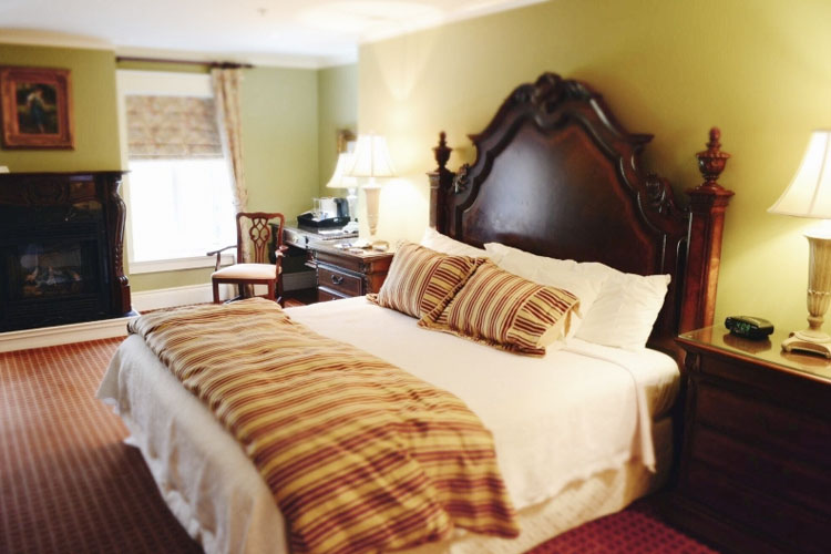 Riverbend Inn & Vineyard, a boutique hotel in Niagara-on-the-lake